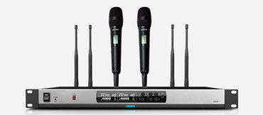 Беспроводная микрофонная система True Diversity UHF (2 ручных микрофона)