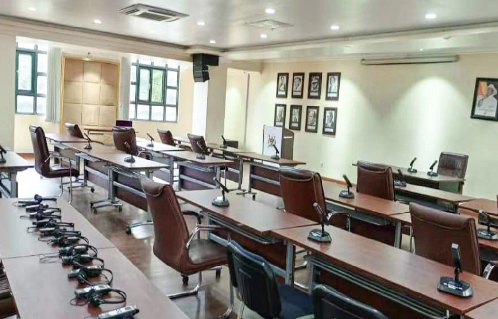 Конференц-система 5G WiFi для конференц-зала Министерства иностранных дел в Уганде